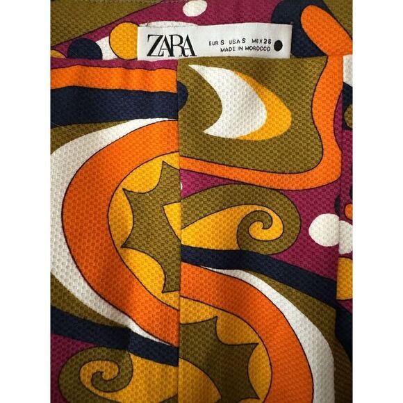 Zara Printed High Waisted Multi Colored Shorts Size: Small NWOT 70s Hippie - Picture 3 of 6